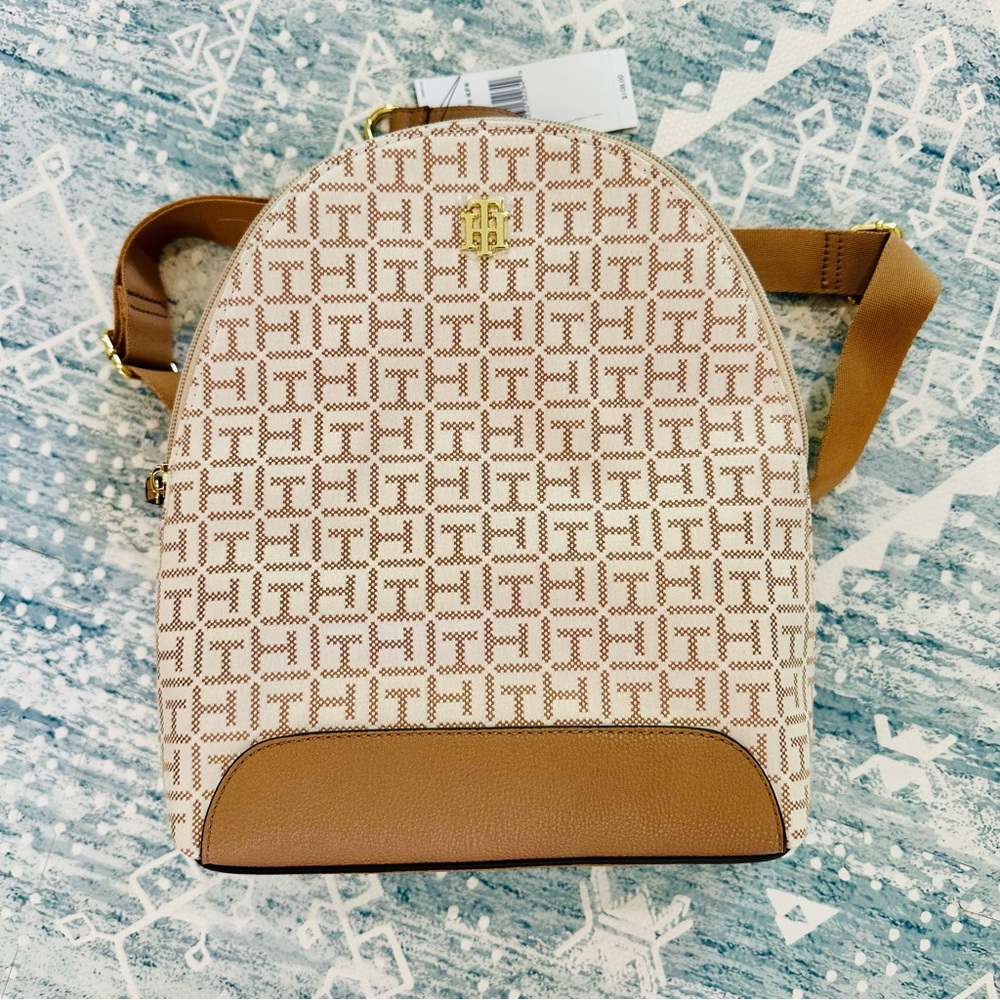 Tommy Hilfiger Cream and Tan Backpack NWT - Picture 6 of 16